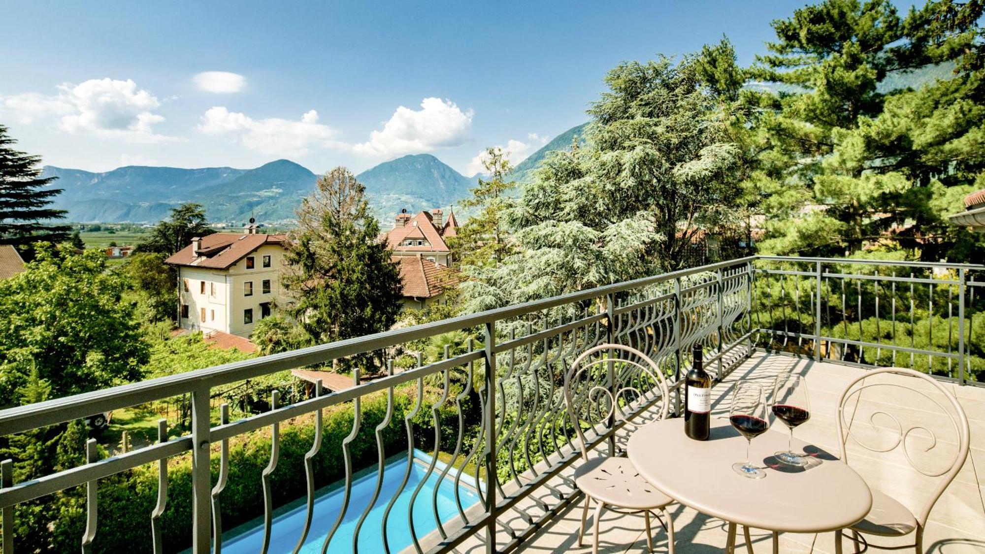 Hotel Villa Laurus メラーノ エクステリア 写真