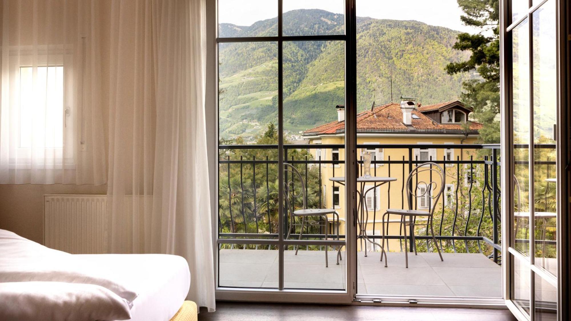 Hotel Villa Laurus メラーノ エクステリア 写真