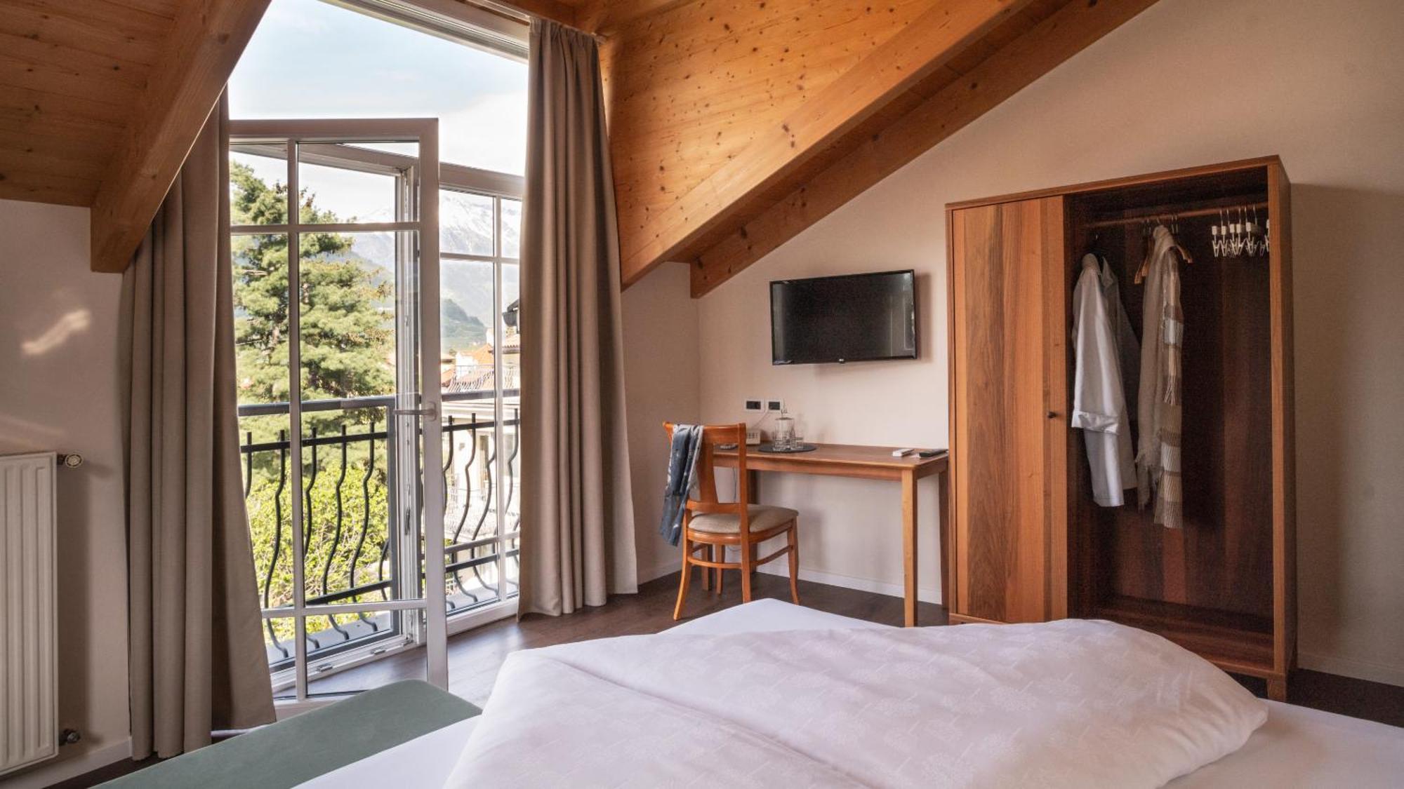 Hotel Villa Laurus メラーノ エクステリア 写真
