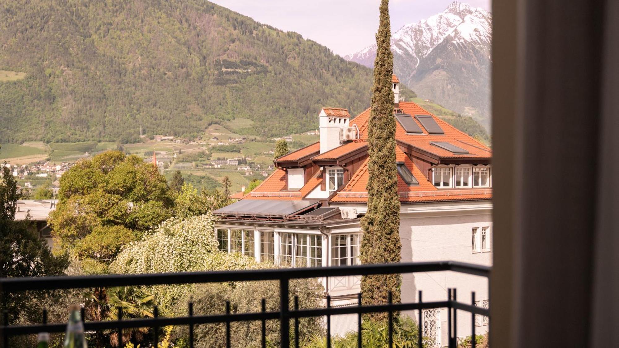 Hotel Villa Laurus メラーノ エクステリア 写真