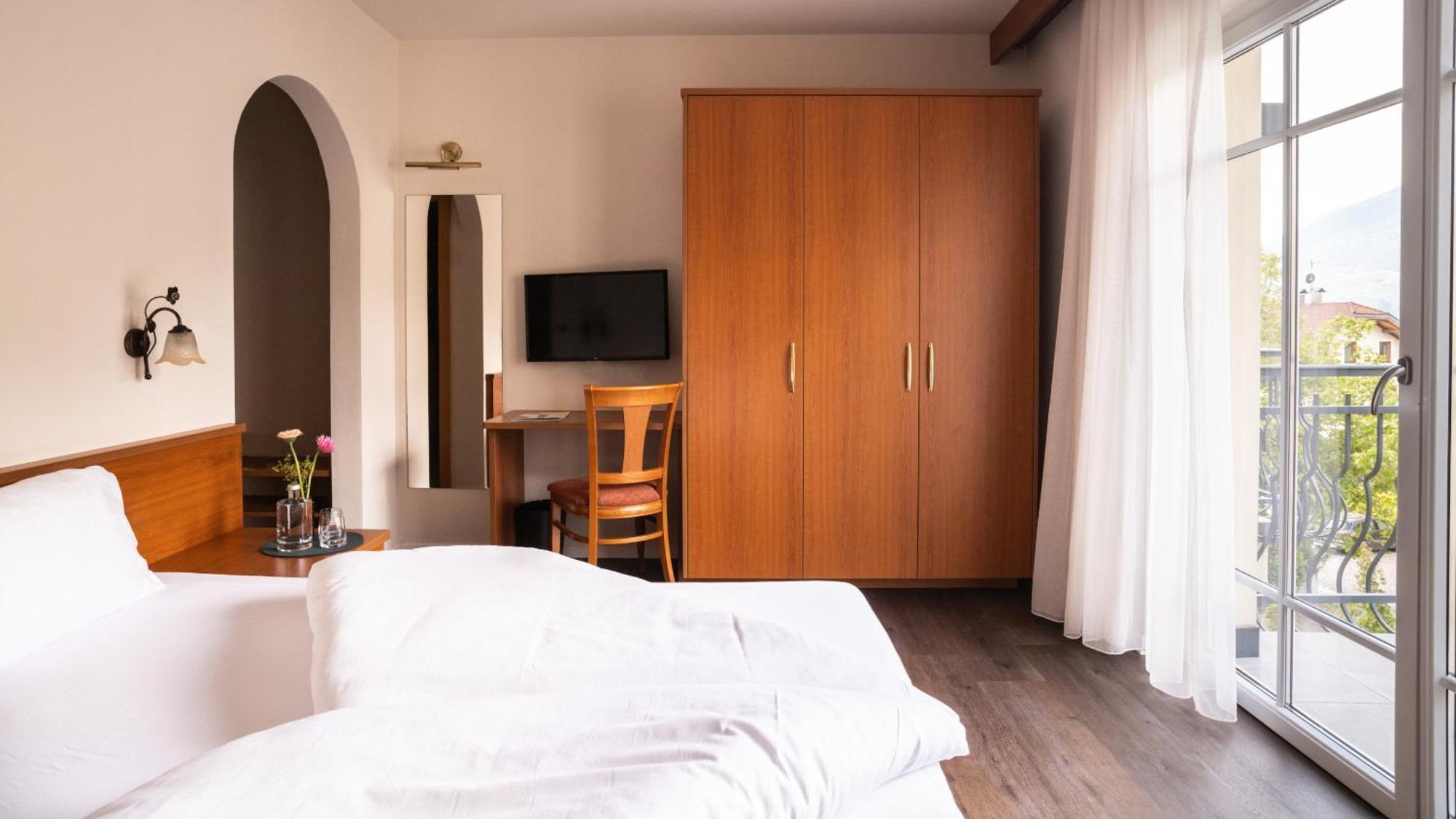 Hotel Villa Laurus メラーノ エクステリア 写真